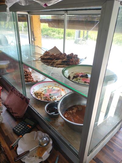 Warung khas bali Bu Kojim