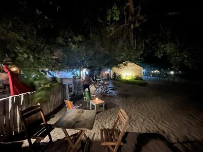 Atrás da Igreja Caraíva