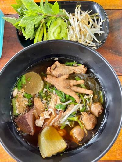 ก๋วยเตี๋ยวไก่มะระ กะบะซิ่ง
