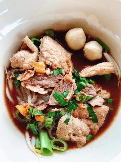 ก๋วยเตี๋ยวเรือ เจ้แต๋น