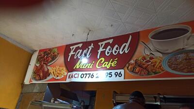 Fast Food. Mini café
