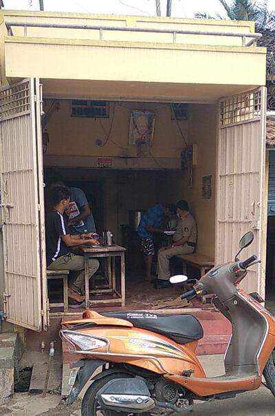 ಸೋಮಣ್ಣ ದೋಸೆ ಹೋಟೆಲ್ - SOMANNA DOSE HOTEL