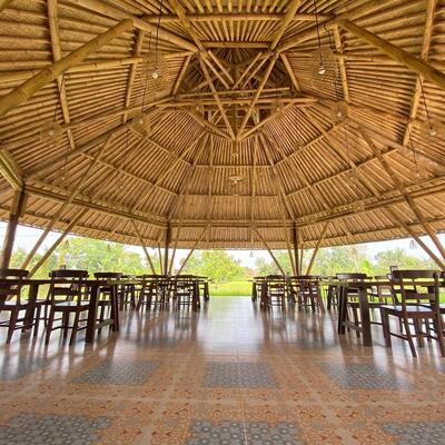 Bebek Pondok Galih Restoran Keluarga - Kids Friendly