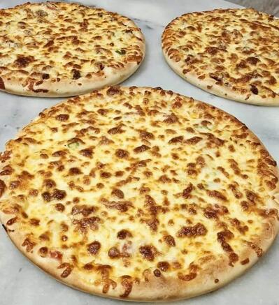 بيتزا هاوس وتشيكن هاوس