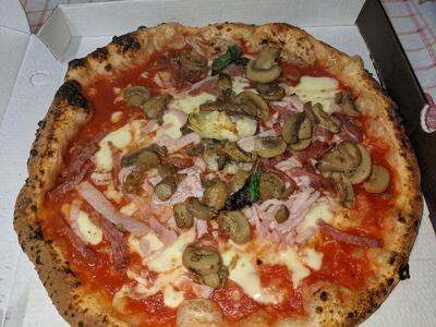 Pizzeria La Rughetta