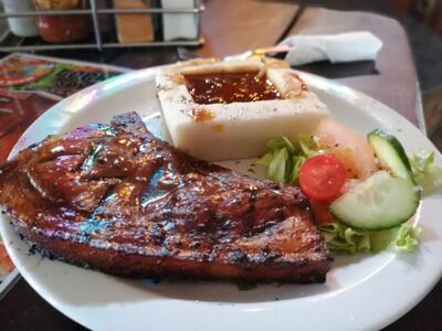 Bees En Bier Kroeg En Restaurant