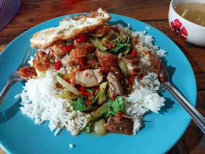 ร้าน ครัวแม่ทองสุข