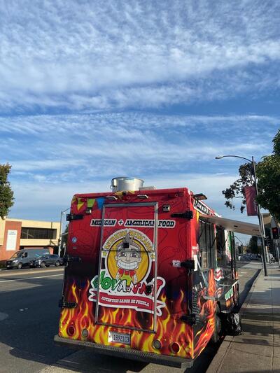 Antojitos Mexicanos Jovanni Taco Truck