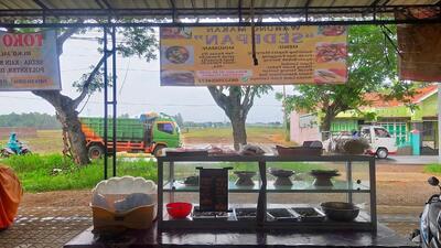 Warung Makan Sedepan