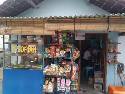 Kantin Mak Sopiyah