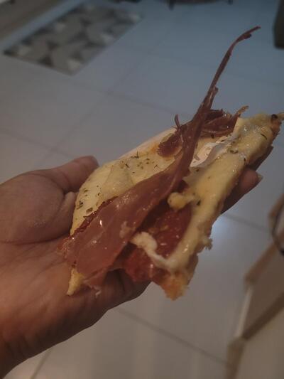 Noah Noah Pizzas DELIVERY