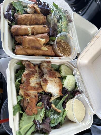 Zom Thia Food Truck