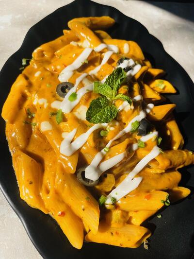 Hastag pizza fast food &shakes