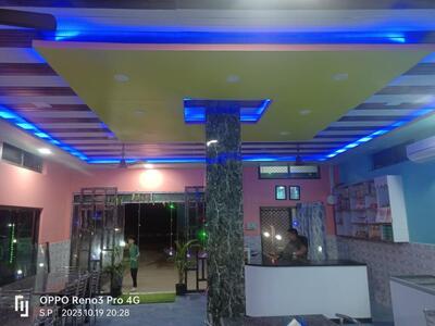 AAKHOL DHABA CUM RESTAURANT