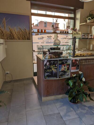 Negozio montese Forno di San Martino