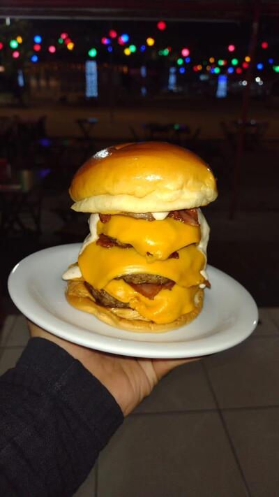 Hamburgueria dos Amigos