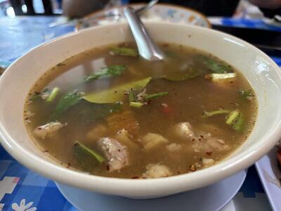 ส้มตำ เจ๊ นี