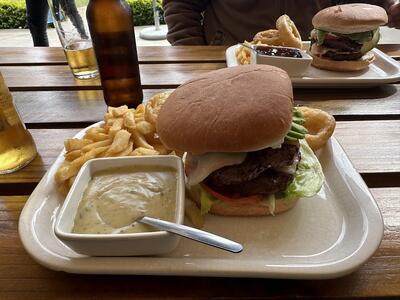 Hill View Mooreesburg