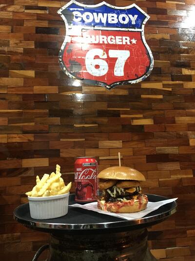 Cowboy 67 Burger TS