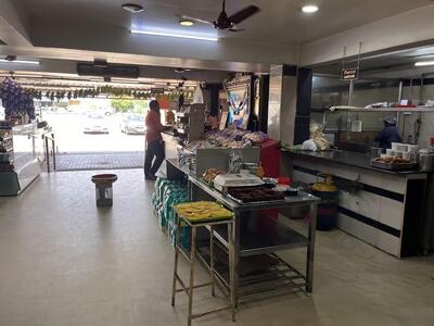 HOTEL SHRI VASANTHA BHAVAN A/C VEG