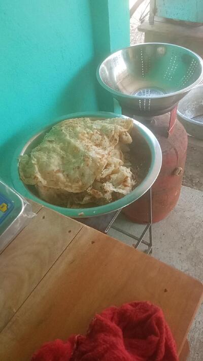 BHAI BHAI PETAI PAROTA CENTER