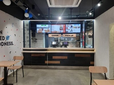 Domino's Pizza Islampura, Manchiriral