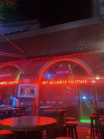 Camel Bar