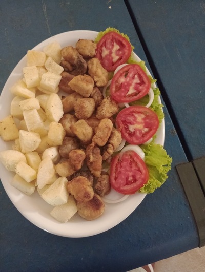 Restaurante quintal de casa