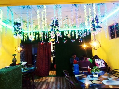 ROYAL CAFE & RESTAURANT