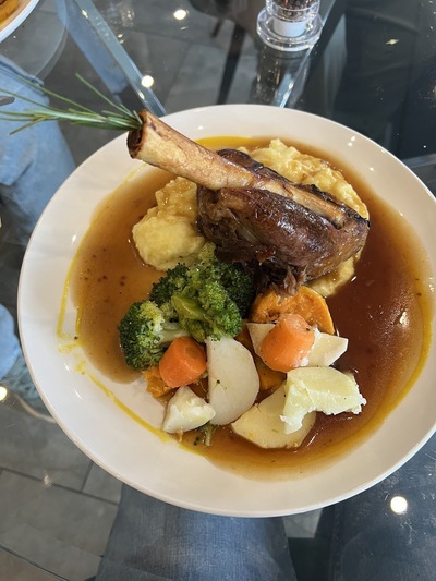 Luna Rossa Restaurant