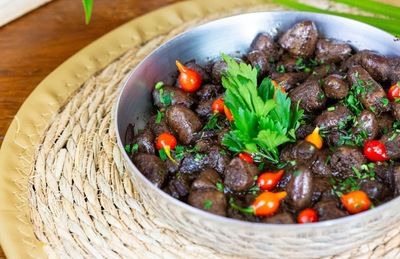 Raízes Cozinha e Prosa