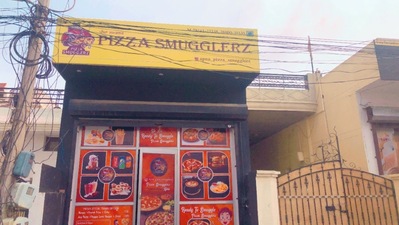 Pizza smugglerz
