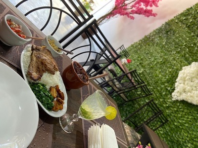 Sr Francisco.Café/Restaurante