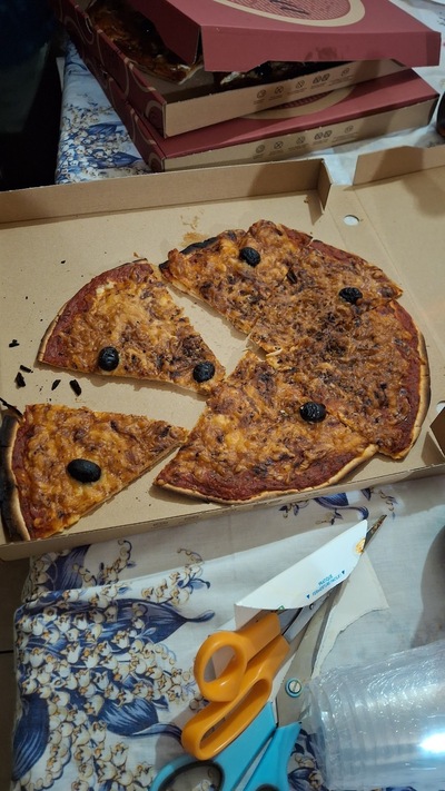 PIZZAHOUX