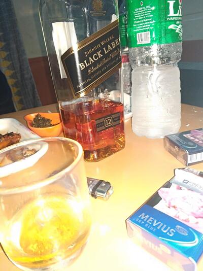 Kyaw Restaurant bar ktv