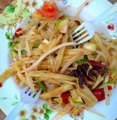 ส้มตำ "ตำนาน" มาจุกใจ
