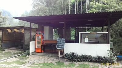 Saung Iteung Maribaya Resort