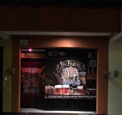 La Tasca Resto Bar