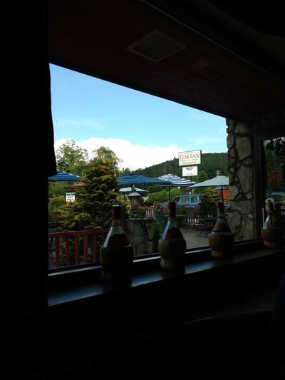 Cellucci's Italian Restaurant and Bar (Formerly the Italian Restaurant)