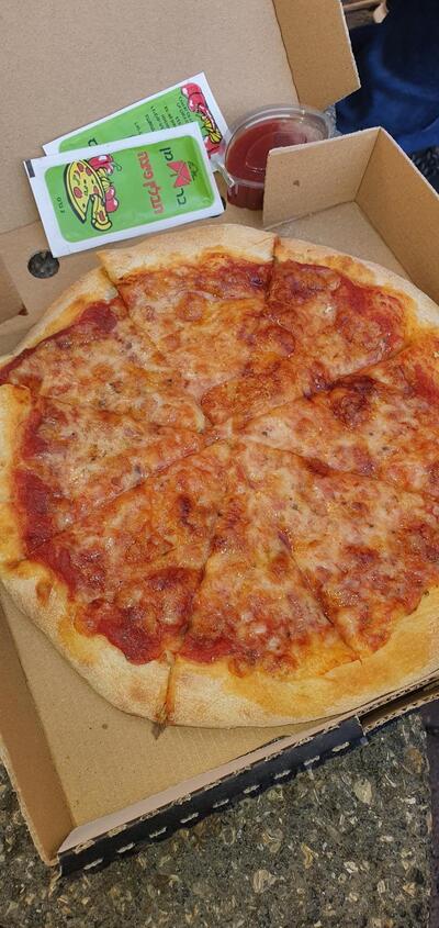 פיצה וירטואוז