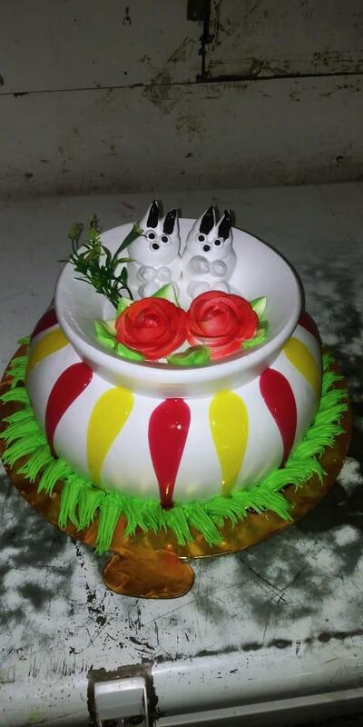 Ice and Bake World (Cake Box)