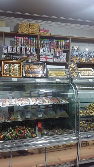 قنادی پاییزان