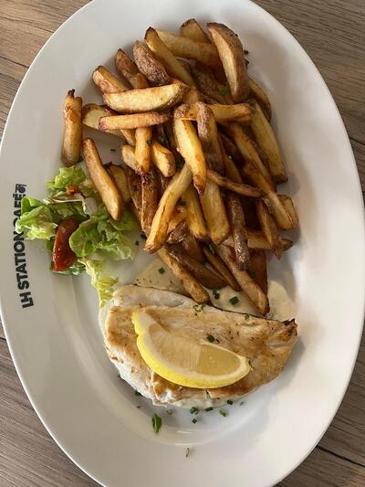 Lh Station Café