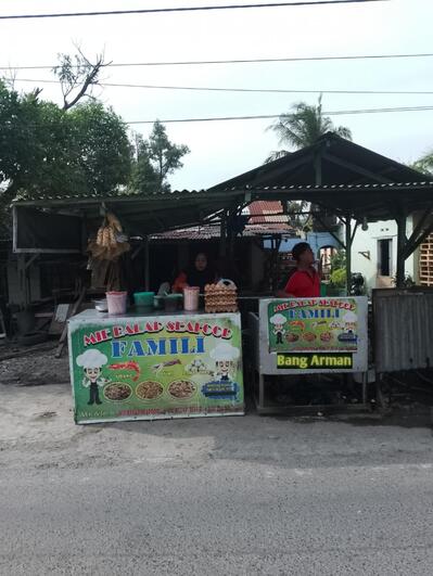Mie Balap FAMILY simpang 13 sampali pasar6