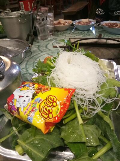 ร้านยายสวดหมูกะทะ