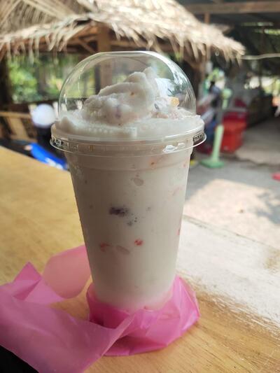 ร้านกาแฟ บ้านล่ำซำ