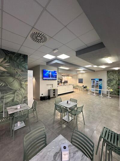 Sunrise Bar & Restaurant