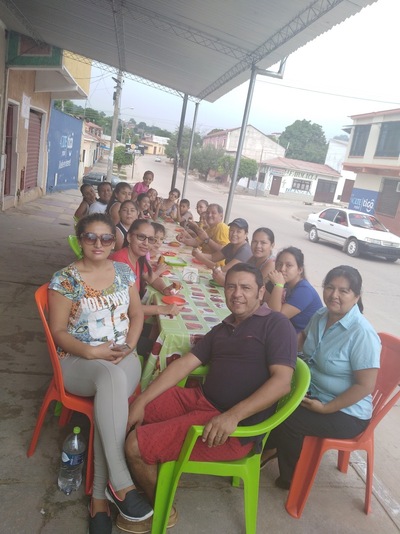 Salteñeria La Sazon De Mamá