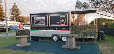Jo's Little Italy Food Truck