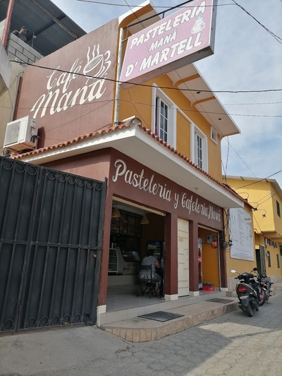 Pastelería y cafetería Maná